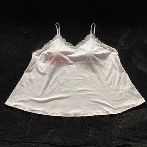 Roaman’s White Lace VNeck Plus Size 2XX 26-28 Cami